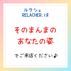 グリーン　シンプル　チェック　カレンダー　定休日　インスタグラムの投稿　正方形 - 1.png