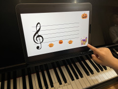写真iPadハロウィンかぼちゃおんぷ.jpg