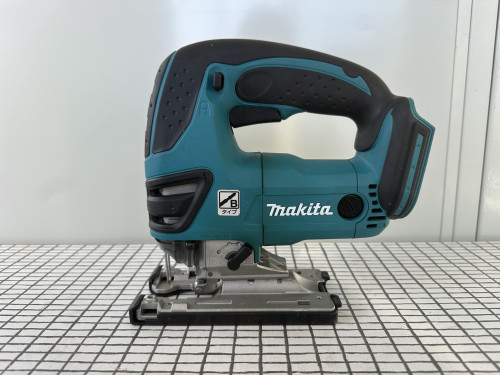 新商品のご案内です。マキタ　ジグソー　JV180D