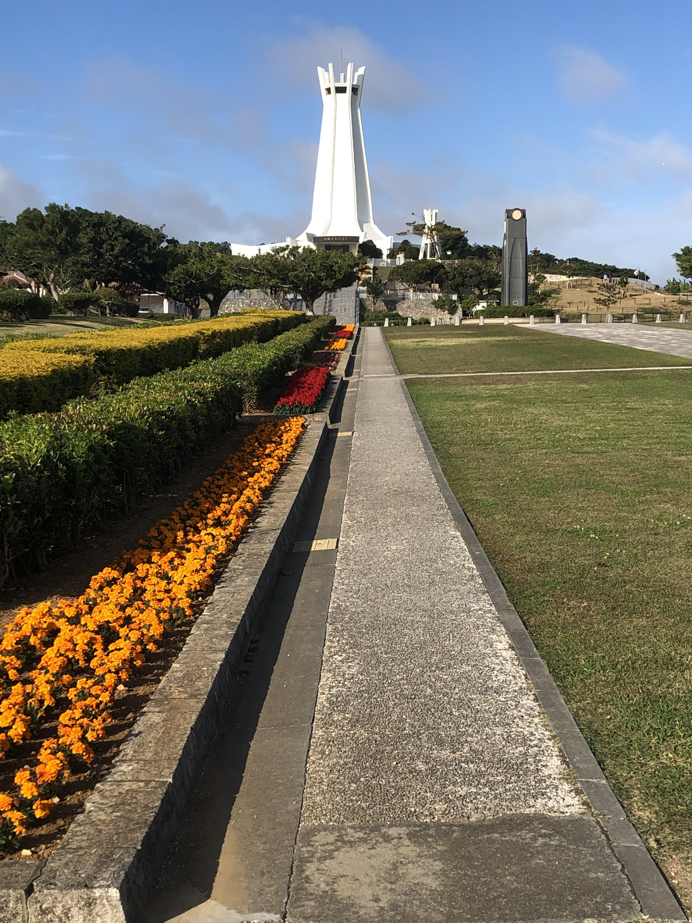 平和祈念公園（イーアス沖縄豊崎）