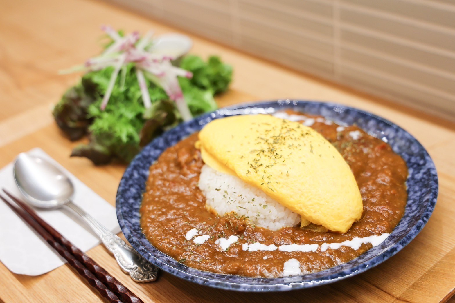とろとろオムレツカレー