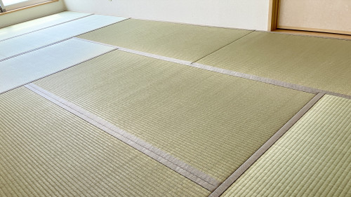 桐生市相生町の住宅2階、9畳の和室表替え。広いお部屋も一級技能士が丁寧に施工します