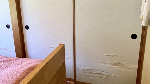 桐生市相生町での襖13枚の納品。しんせんNo.14とこだわりの引手s-177で格調高く仕上げました