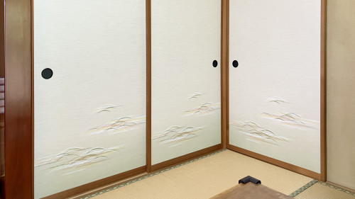 桐生市相生町での襖張替え。爽やかで明るいお部屋になりました。