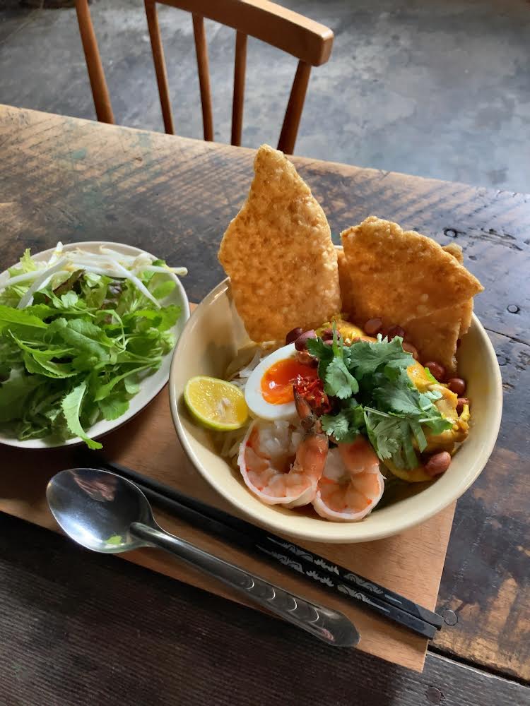 中津レッスン　AM 中部の麺料理　ミークアン　など