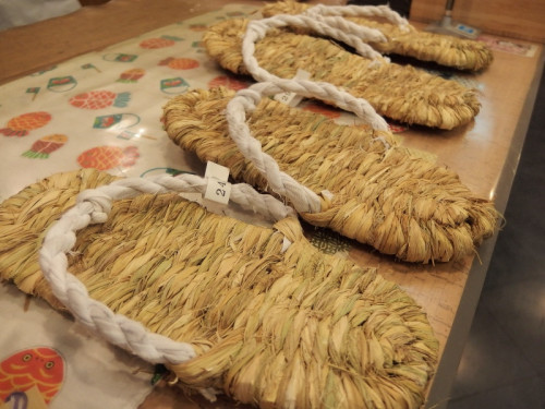 趣味の和雑貨 かつらぎ 白鼻緒の わら草履