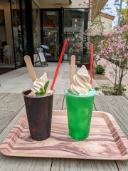 コーヒーフロート／クリームソーダ