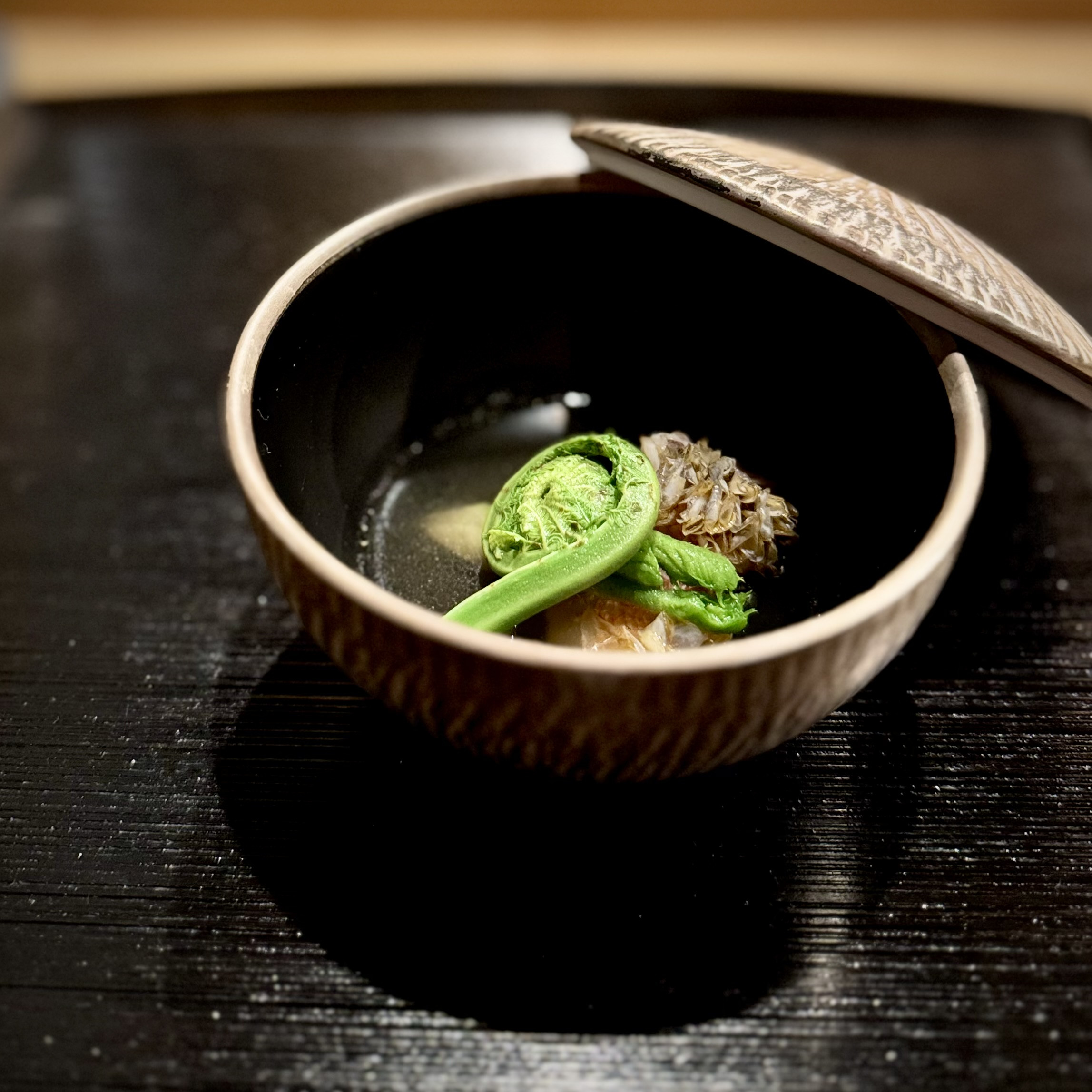 甘鯛と山菜のお椀。