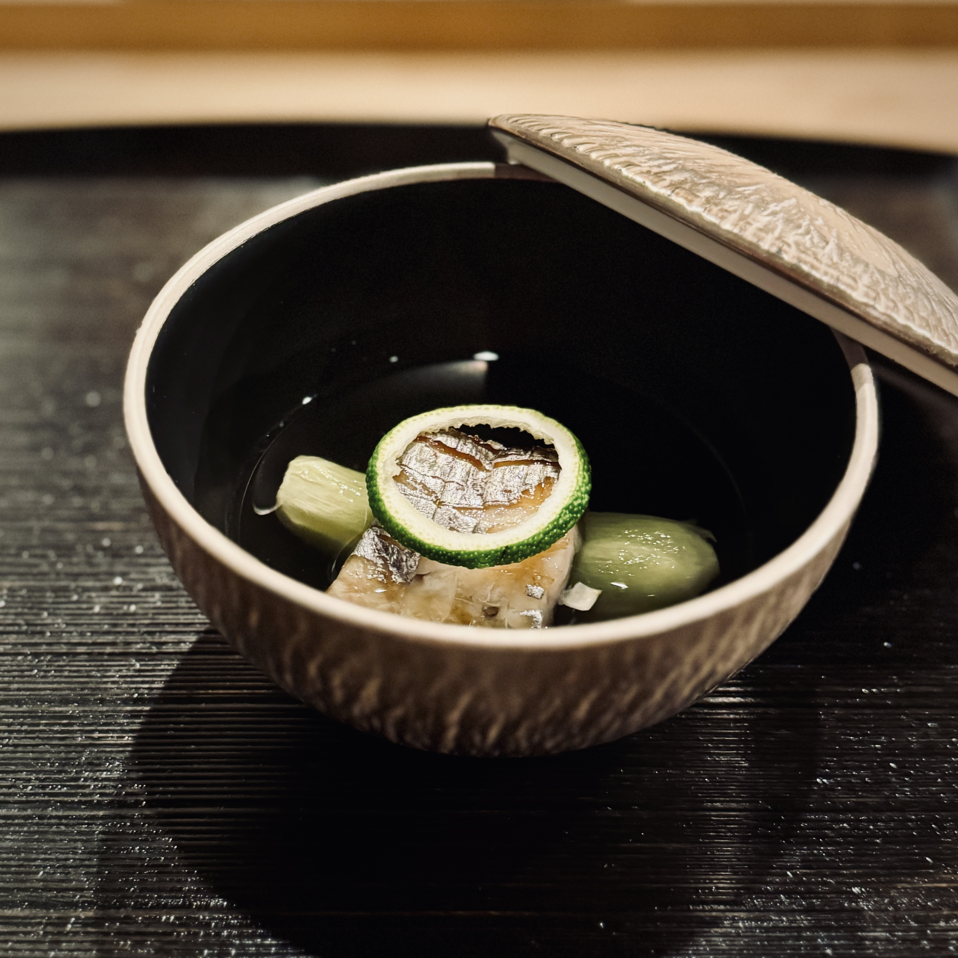 太刀魚と翡翠茄子のお椀。