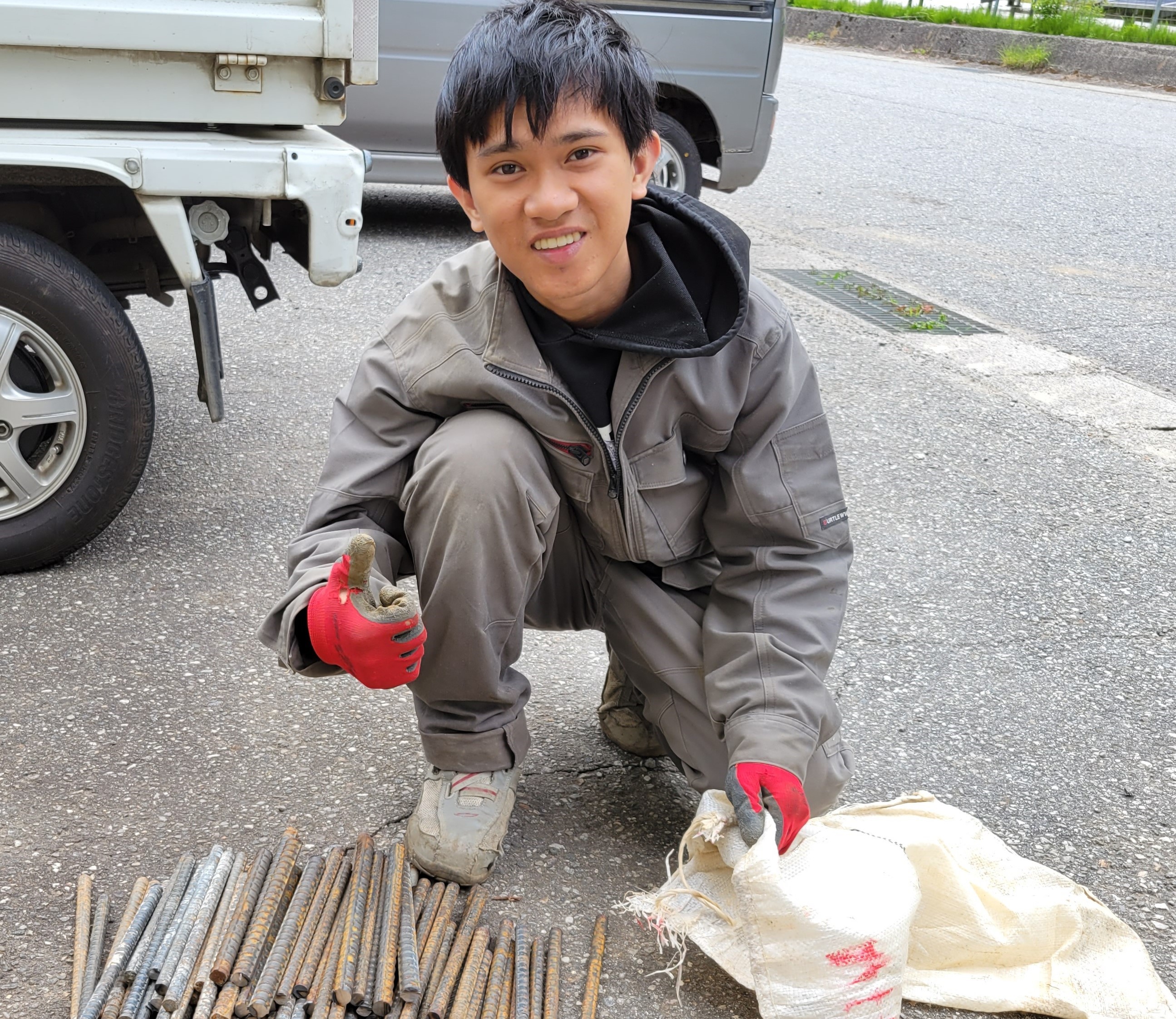 実習生 頑張っています。