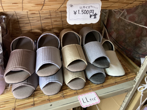 line_oa_chat_250509_163242_group_7.jpg