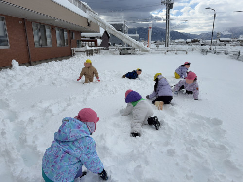 雪遊び　3歳以上児 (3)◎.jpg