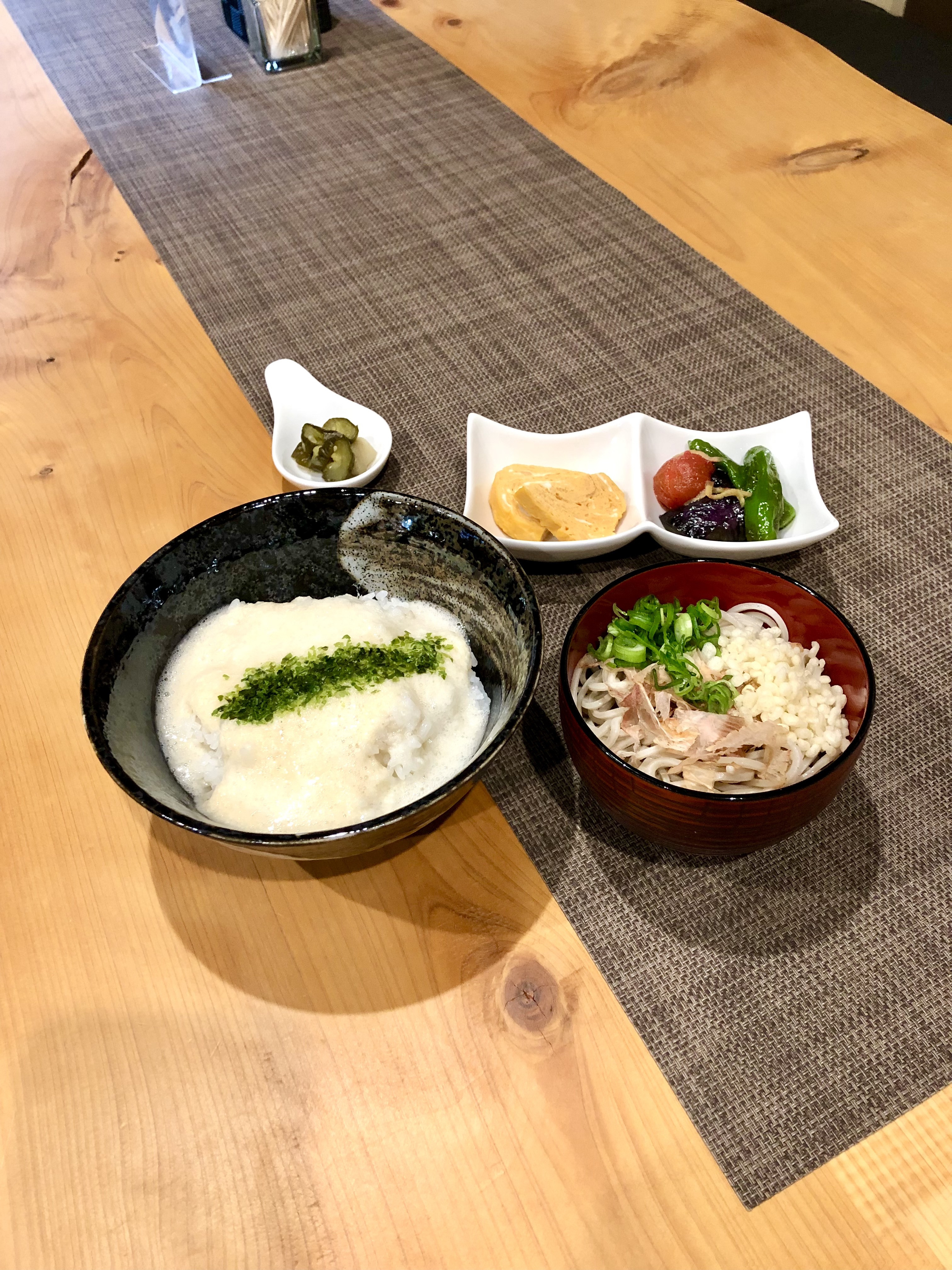 麦飯とろろ丼セット