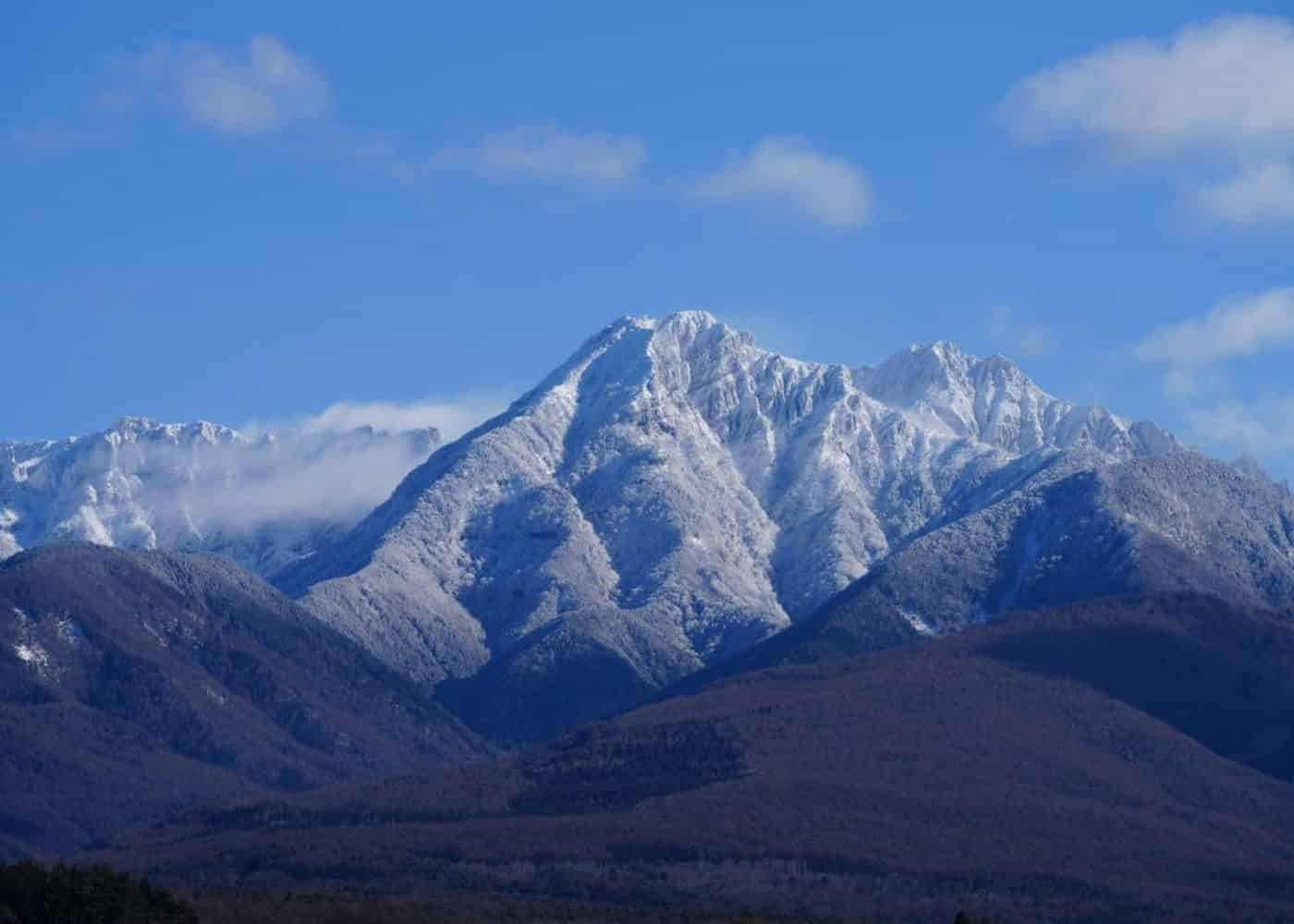 まもなく厳冬の八ヶ岳　by H. Kobayashi