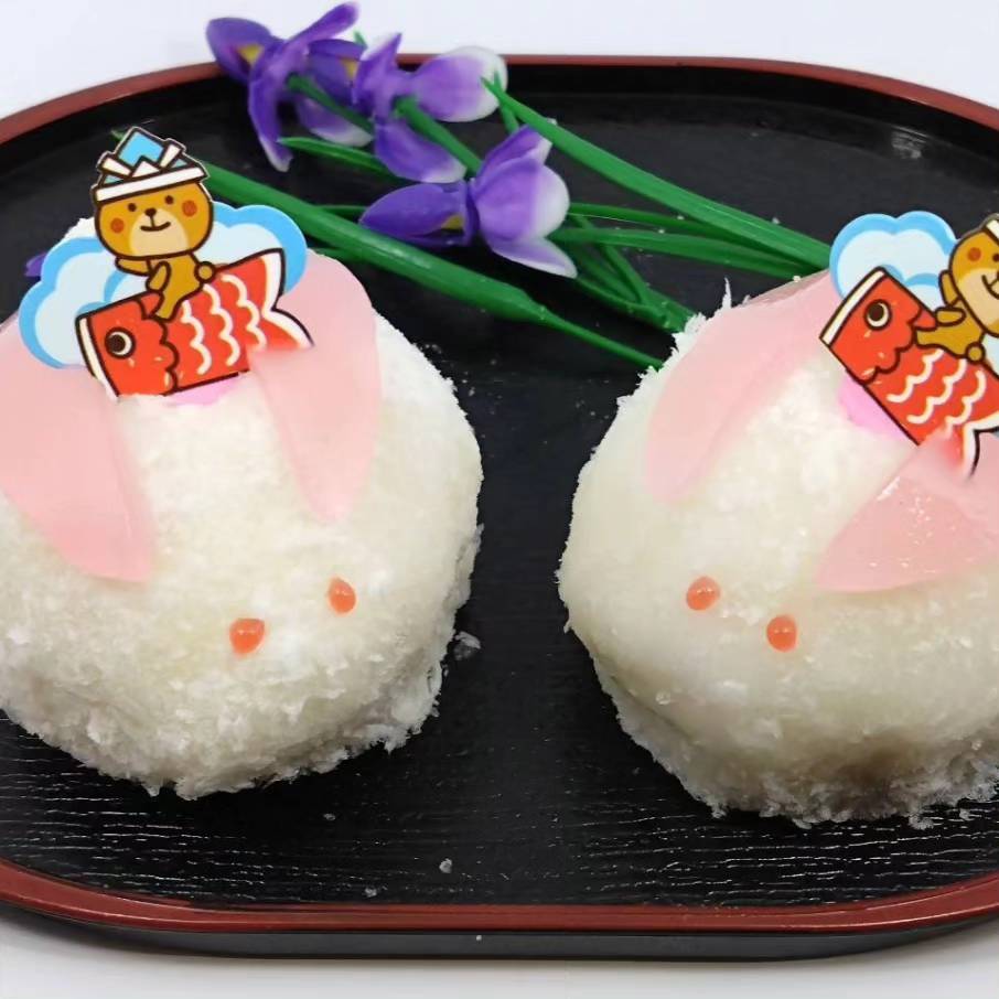 【期間限定】白うさぎのぷりん大福（鯉のぼりピック付き）