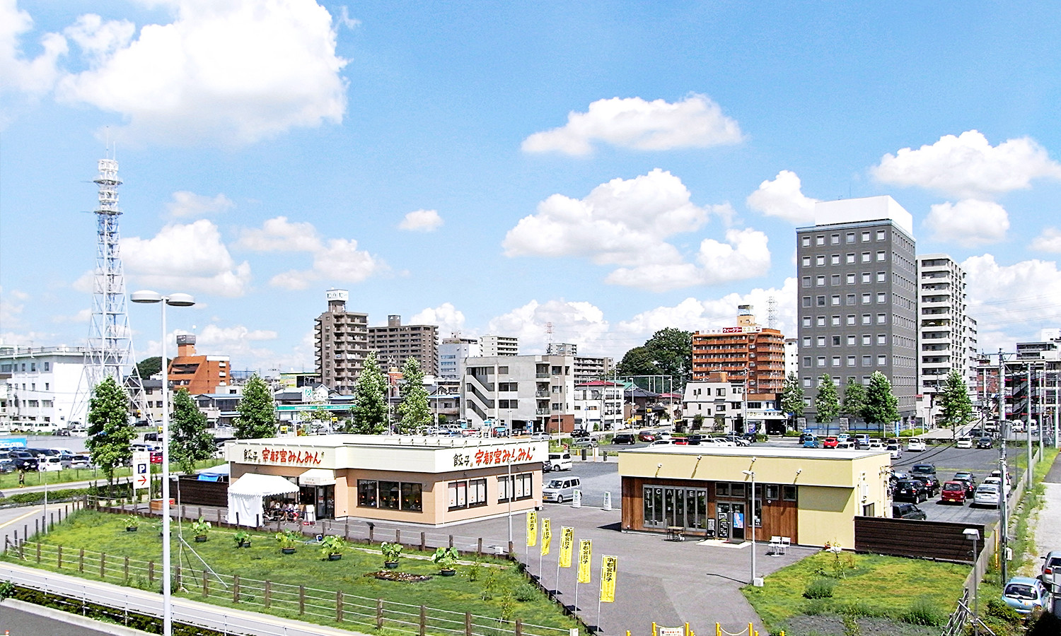 JR宇都宮駅東口からの眺め。当施設はこの駅から車で10分のところにあります。お出かけは自由にしていただけます。