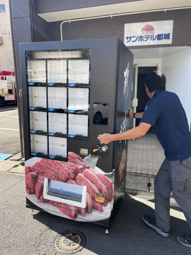 サンホテル作業中.JPG