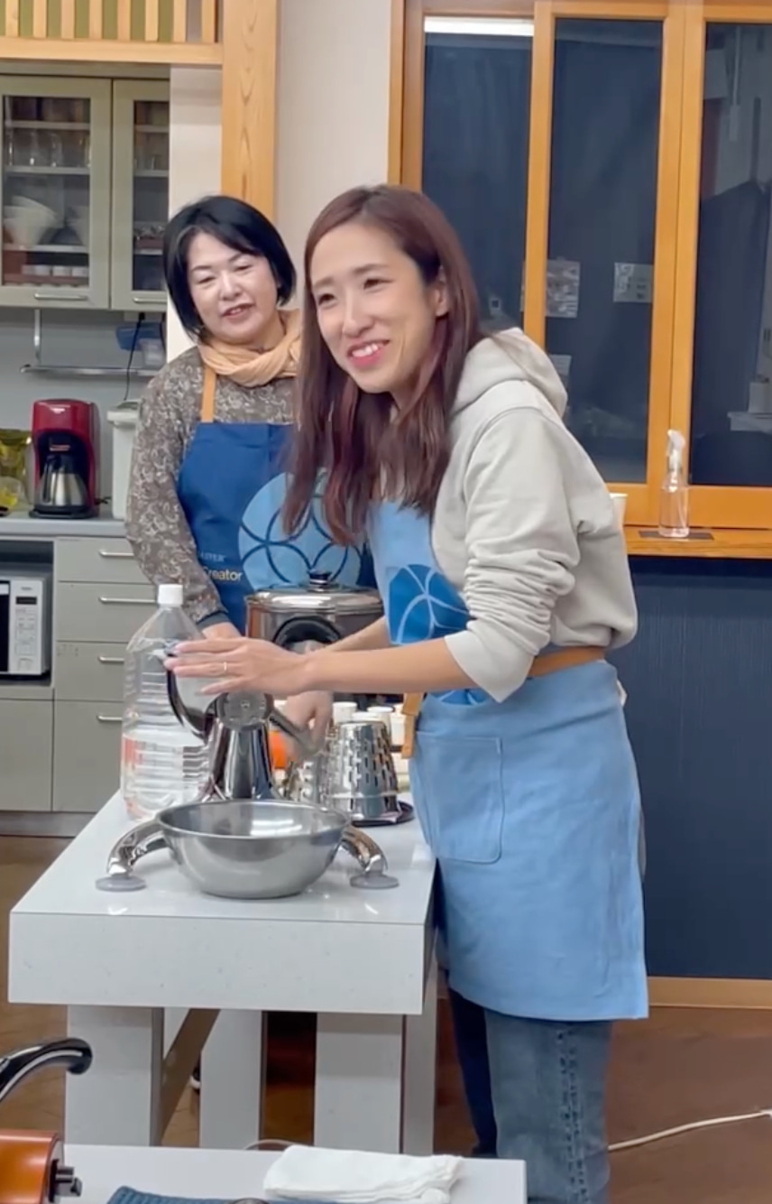 🌿 執行役員まいちゃんのサラマスクッキングショー＆香母ショップ移動販売会