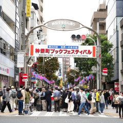 7IV08149 (中)_正方形.jpg