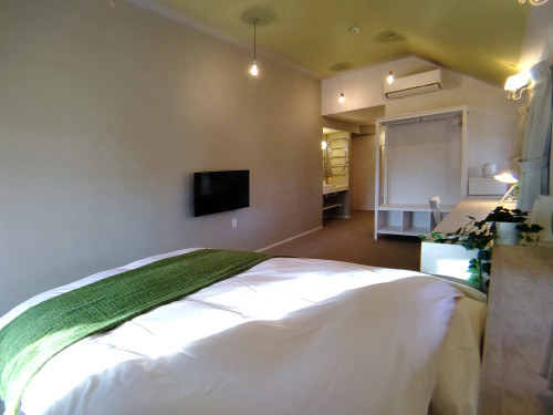 room5.jpg