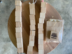 ヒノキブロック（吊下げタイプ）