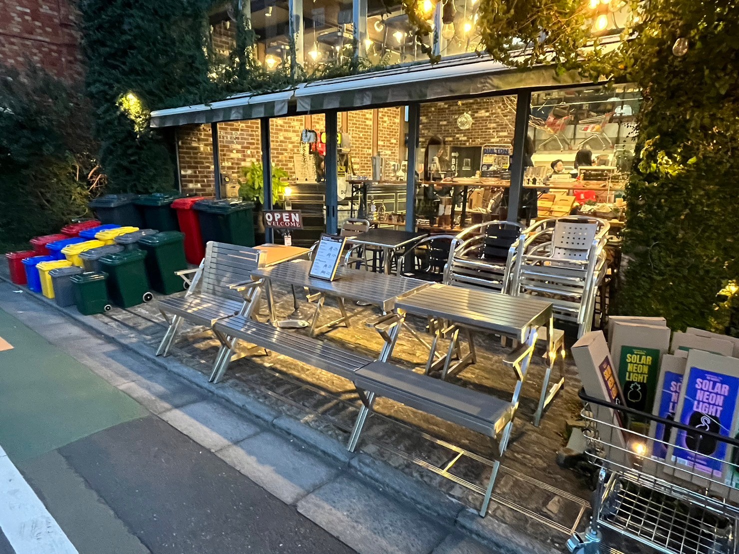 LINE_ALBUM_20231213自由が丘店_231216_1.jpg