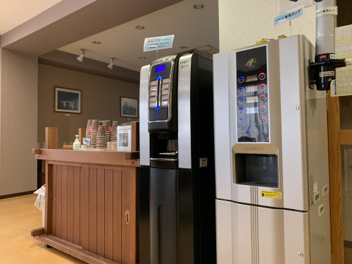 ドリンクサーバー