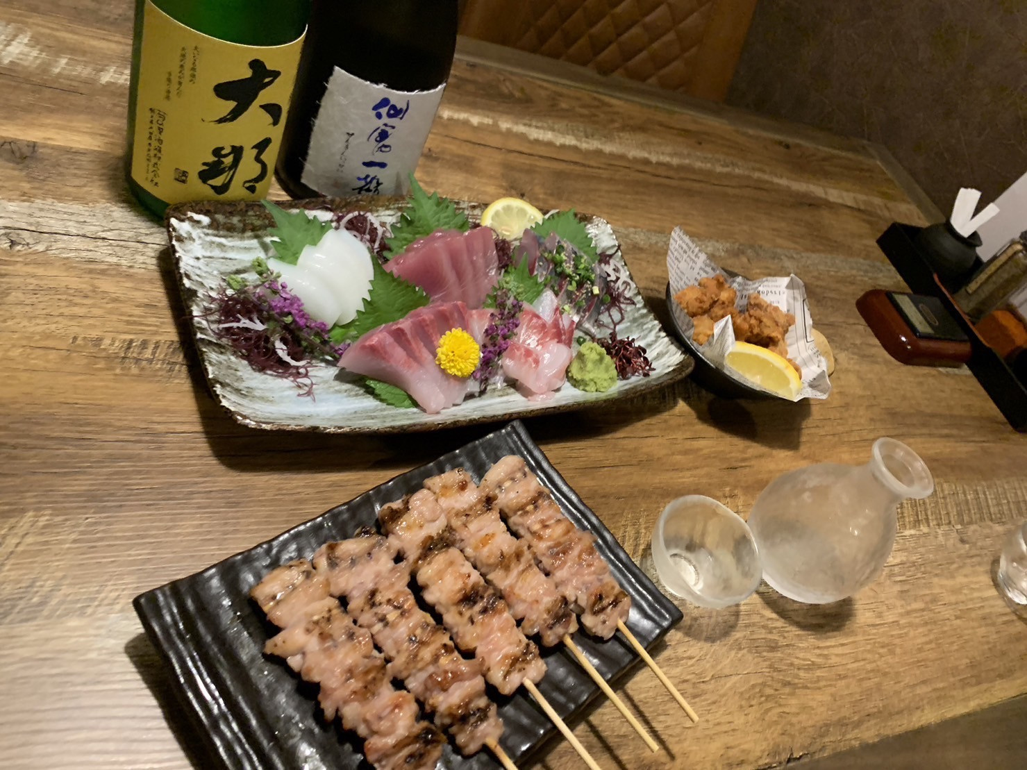 焼き鳥とおさかなは日本酒に超絶合うんです！