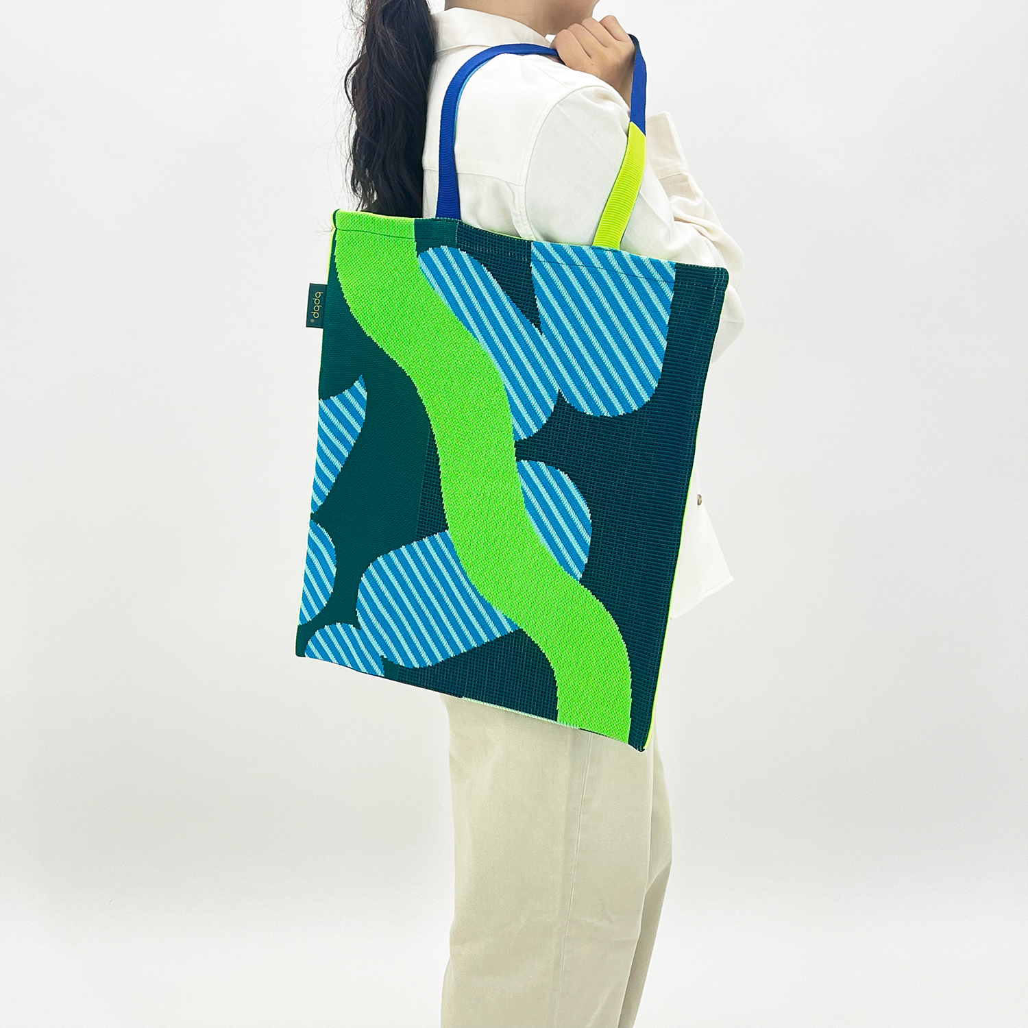 MS-TOTEBAG-MARKASHELF-10.jpg