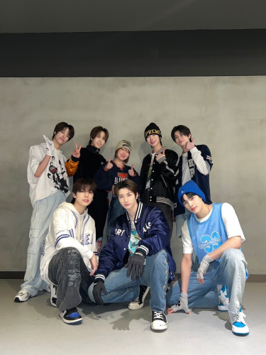 【NEXZ】NEXZ Archive×RENA.jpg