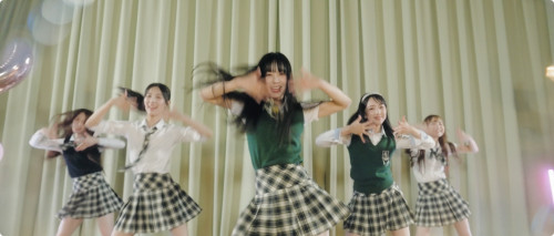 【呼んで（Blur）MV】ふりふりダンス.jpg
