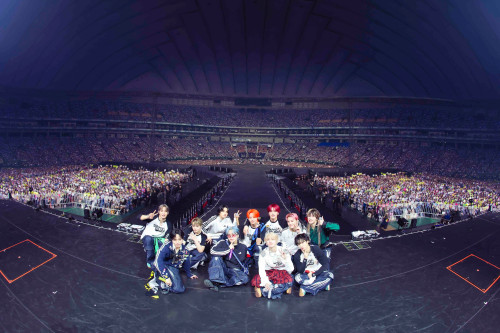 0420_JO1集合02.jpeg