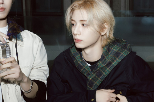 No Route ver.Concept Photo_LEEHAN.jpg
