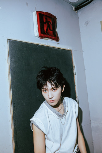 No Limit ver._WOONHAK.jpg