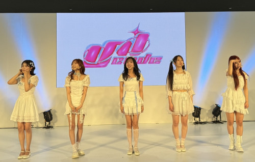 UNICODE（左からMIO、HANA、ERIN、SOO-AH、YURA）.jpg