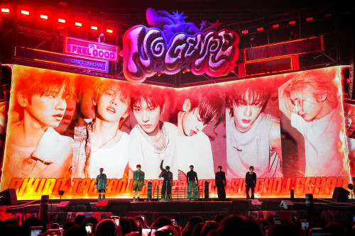 ‘No Genre’ FAN SHOWCASE (2).jpg