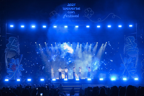 ‘2025 Weverse Con Fes’ (1)_集合.jpg