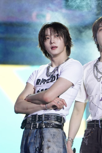 ‘2025 Weverse Con Fes’_SUNGHO.jpg