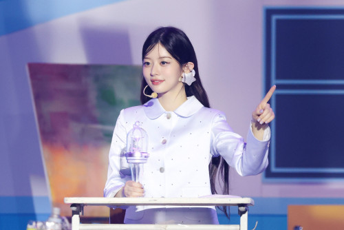 20250609아일릿 GLITTERDAY (7).jpg