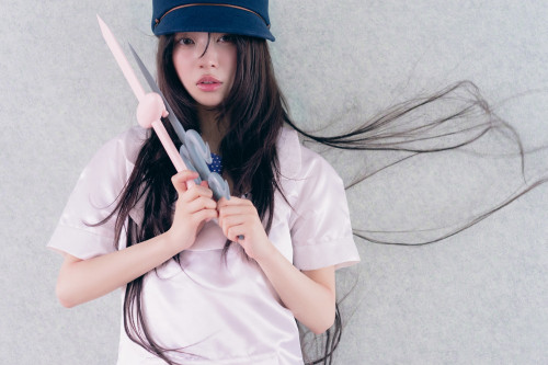 아일릿 bomb PINK BOMB 버전 (7).jpg