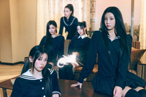 20250613아일릿 bomb MAGIC BOMB (1).jpg
