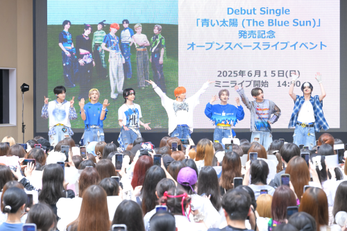 【クレジット必須_©YX LABELS】0615イベント写真①.PNG