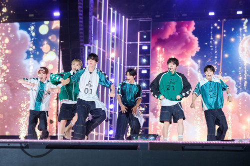 20250706ss_NCT WISH_01_MW14815_up.jpg