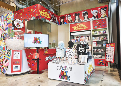 ⑧and ST TOKYO店内.jpg