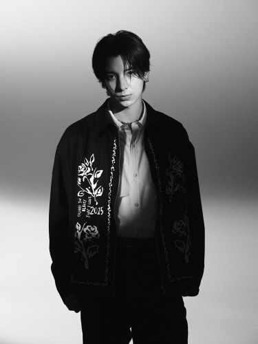 235531_08.ADAM__個別アーティスト写真_B_1057_S.jpg