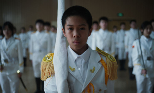 20250928国旗掲揚式前の12の瞬間_Moments Before the Flag-Raising Ceremony©Youth Film Studio.jpg