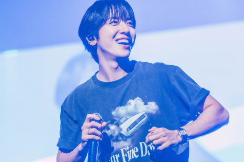 2025102002_2025 JUNG YONG HWA LIVE 'Director's Cut  Our Fine Days' IN JAPAN.jpg