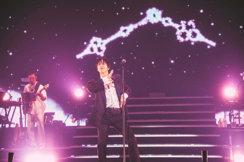2025102004_2025 JUNG YONG HWA LIVE 'Director's Cut  Our Fine Days' IN JAPAN.jpg