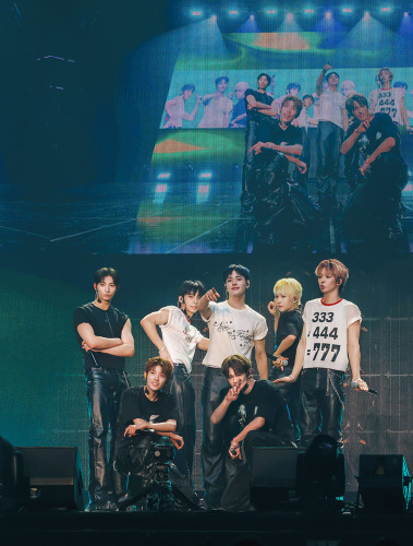 20251028「NEXZ SPECIAL CONCERT <ONE BEAT>」ライブ写真⑪.jpg