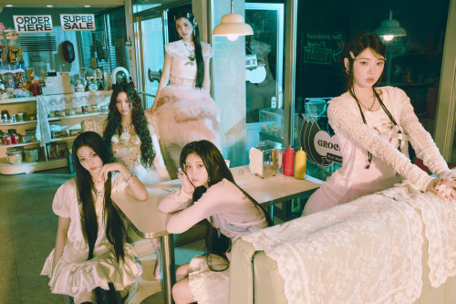 [Toki Yo Tomare] ILLIT_NO_web_02.jpg